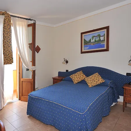 Hotel Podere Il Riposo 2*